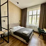 Appartamento Romantic Apartments - In The Center Of Lviv , 2 Min To Opera