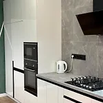 Appartamento Romantic Apartments - In The Center Of Lviv , 2 Min To Opera *