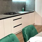 Διαμέρισμα Romantic Apartments - In The Center Of Lviv , 2 Min To Opera *