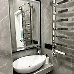 Appartamento Romantic Apartments - In The Center Of Lviv , 2 Min To Opera *