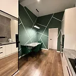 Appartamento Romantic Apartments - In The Center Of Lviv , 2 Min To Opera Leopoli