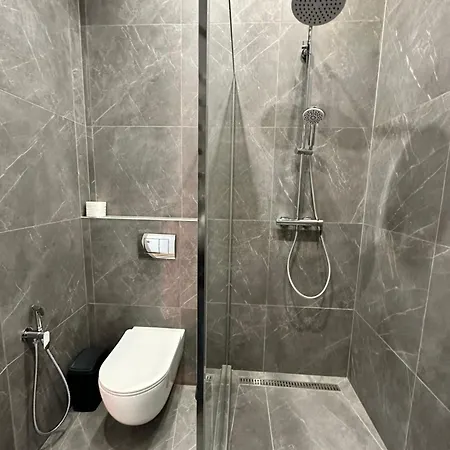 Apartment Romantic - In The Center Of , 2 Min To Opera *