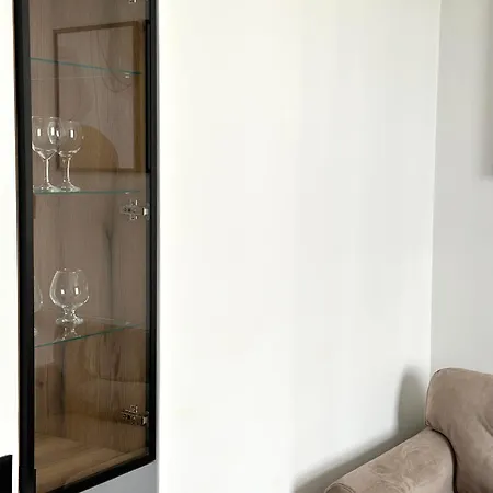 Romantic - In The Center Of , King-size Bed Apartment