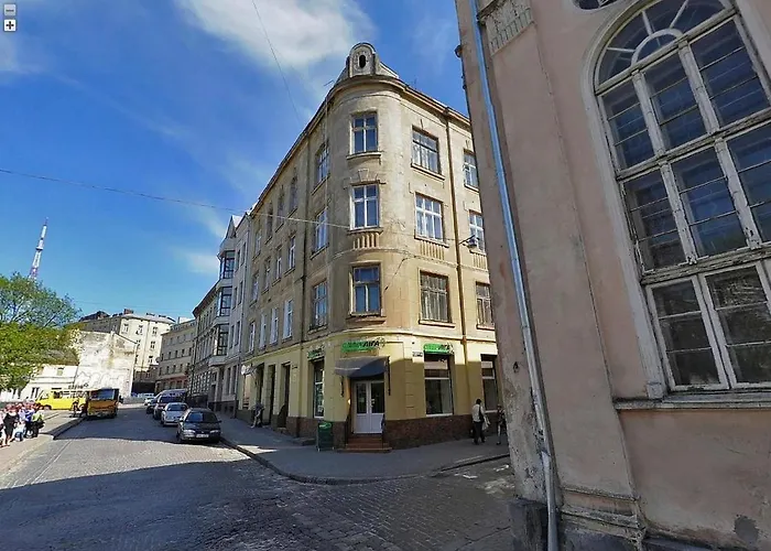 公寓 Romantic Apartments - In The Center Of Lviv , 2 Min To Opera