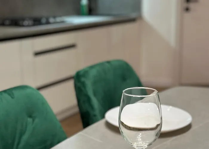 Apartman Romantic Apartments - In The Center Of Lviv , 2 Min To Opera